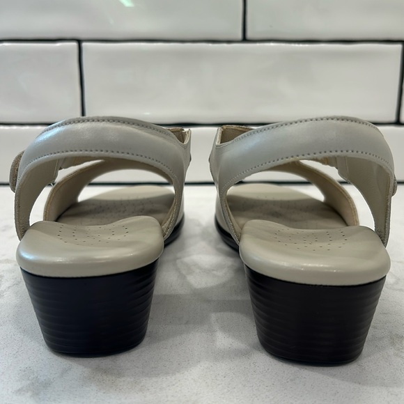 SAS Suntimer Pearl Bone Women's Sandals 7WTripad Comfort Vacation - Picture 6 of 15